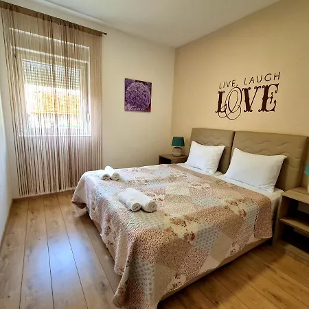 Residence Riverside By Inntown Mostar Exterior foto