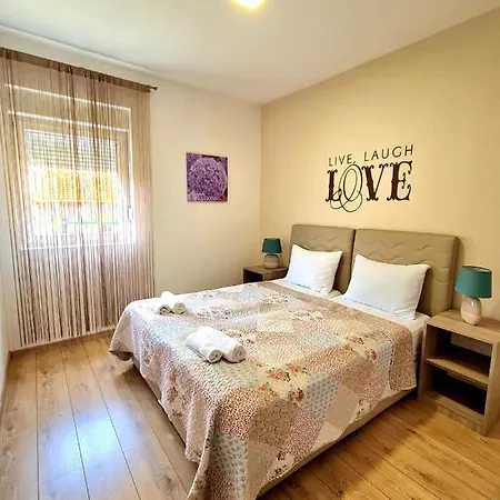 Residence Riverside By Inntown Mostar Exterior foto