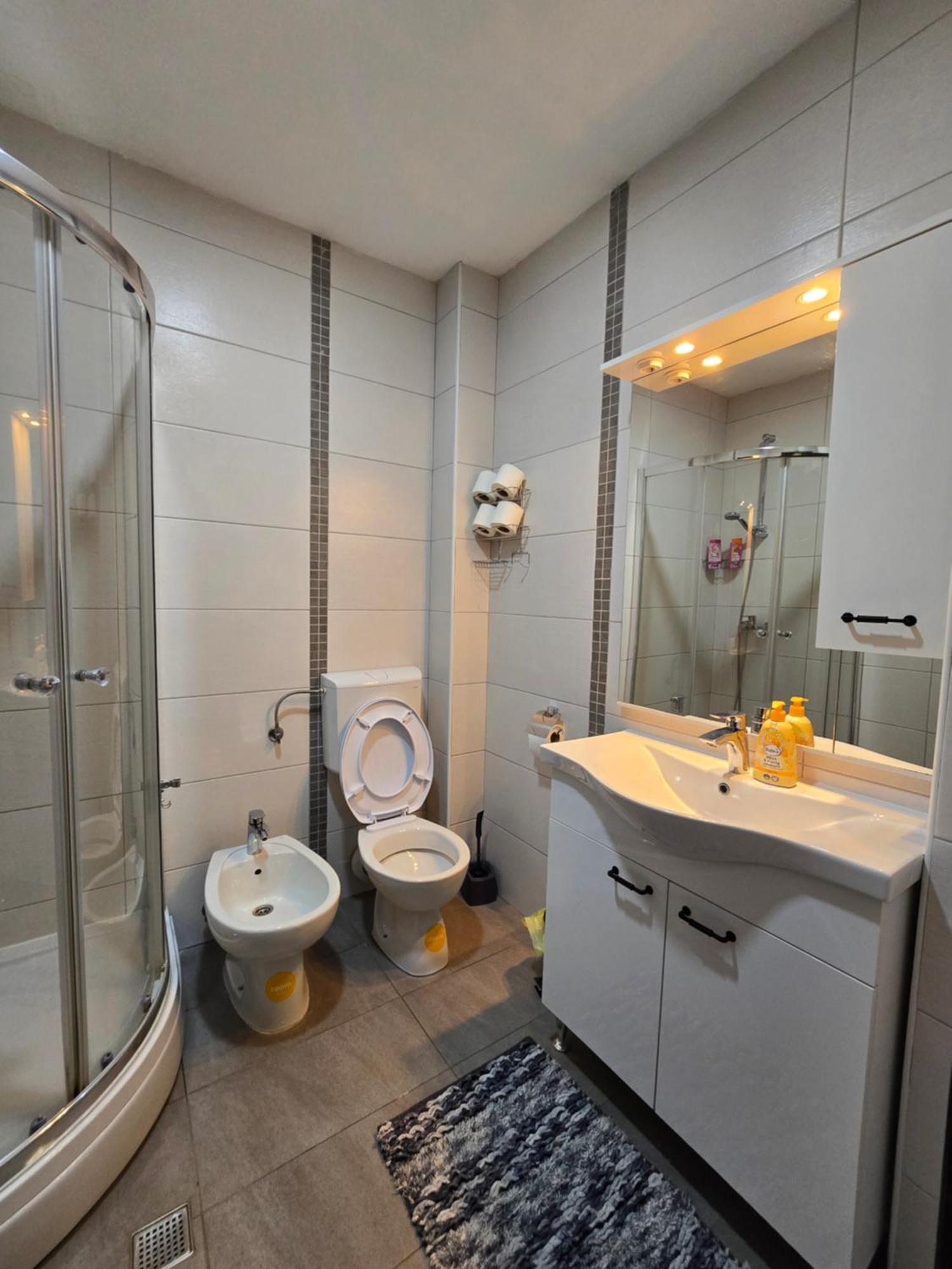 Riverside By Inntown Apartament *